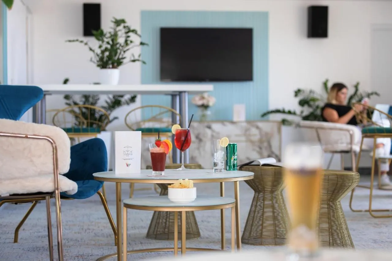 Best Western Hotel Mediterranee Menton 3*,