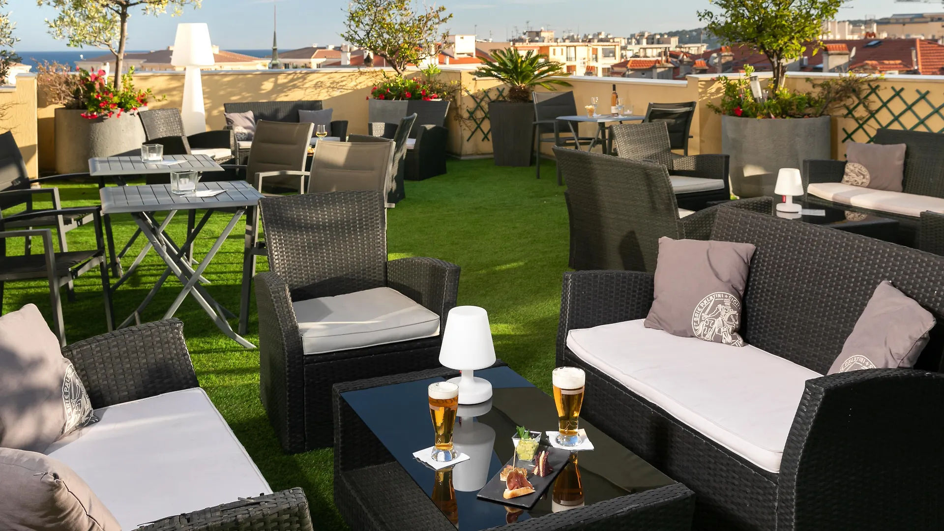 Best Western Hotel Mediterranee Menton 3*,