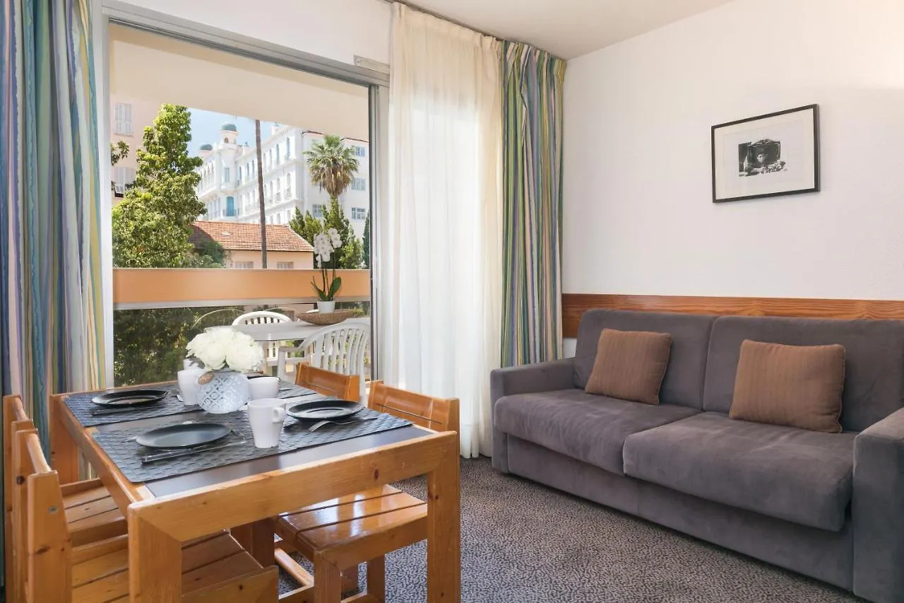 Best Western Hotel Mediterranee Menton 3*,