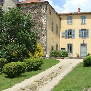 Château Des Grèzes Hébergement de vacances Agnat